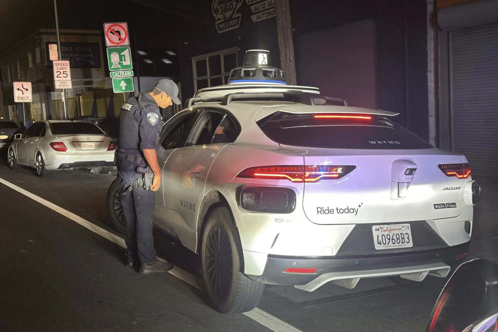 La imagen actual no tiene texto alternativo. El nombre del archivo es: TECNOPUNTA-111.png